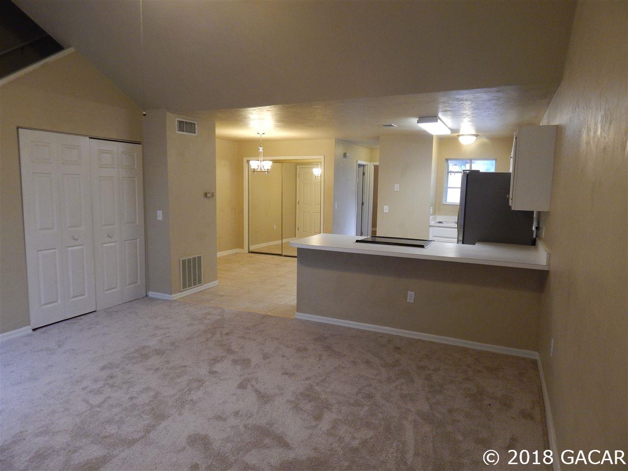 9759 Southwest 52nd Road Gainesville, FL 32608 - Photo 6 of 20 Gallery Image 6