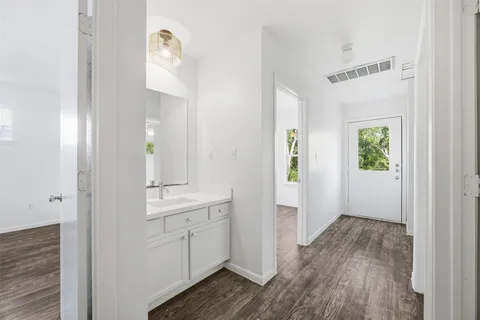 $355,000 | 1106 Delano Street, Austin, TX 78721
