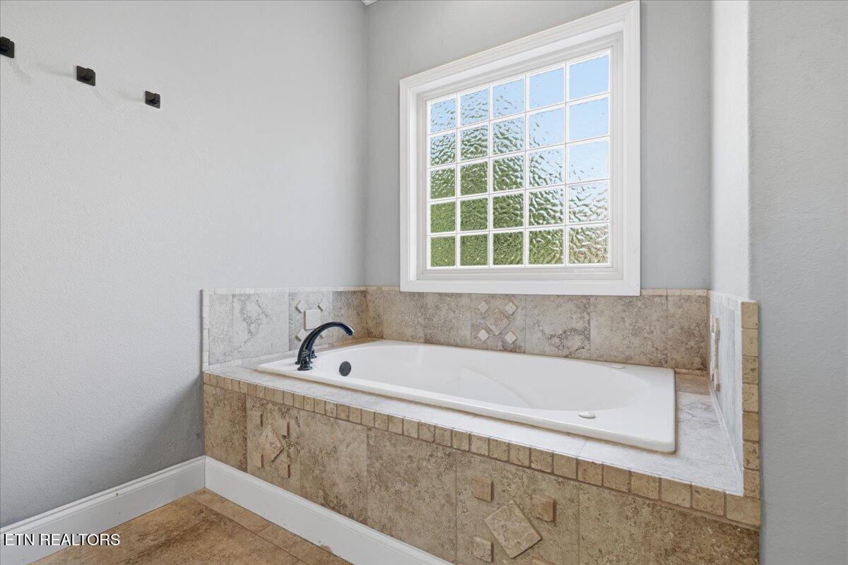 1179 Linford Circle Alcoa, TN 37701 - Photo 25 of 50 Photo 25