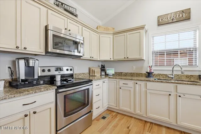 $720,000 | 1179 Linford Circle, Alcoa, TN 37701