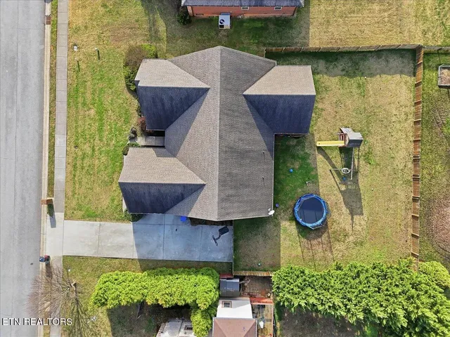 $720,000 | 1179 Linford Circle, Alcoa, TN 37701