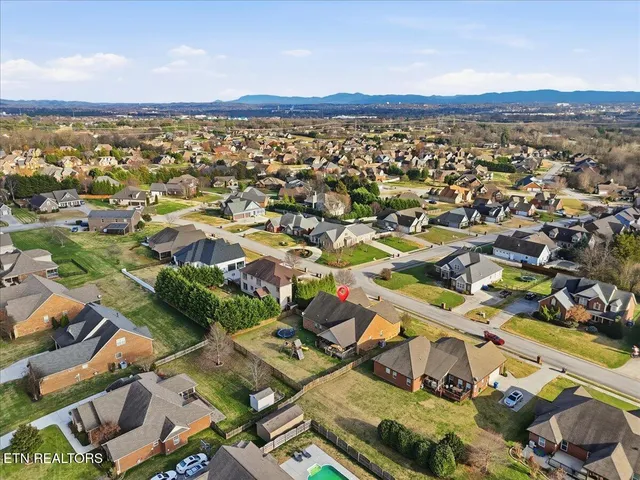 $720,000 | 1179 Linford Circle, Alcoa, TN 37701