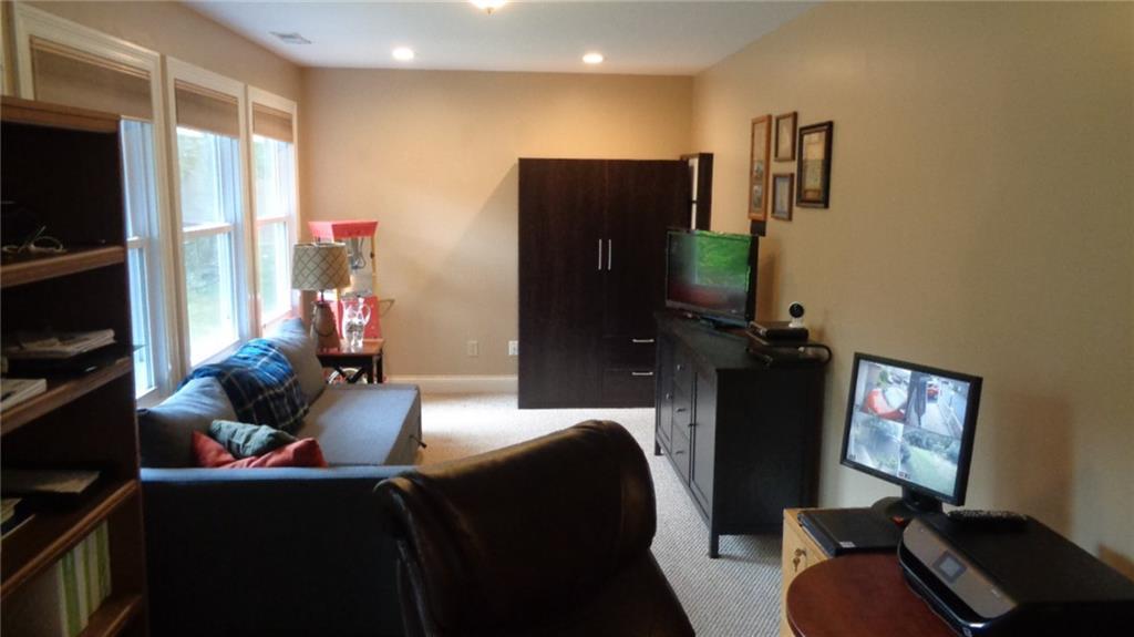 506 Ridgeview Court, Unit 22 Springfield, OH 45504 - Photo 7 of 53