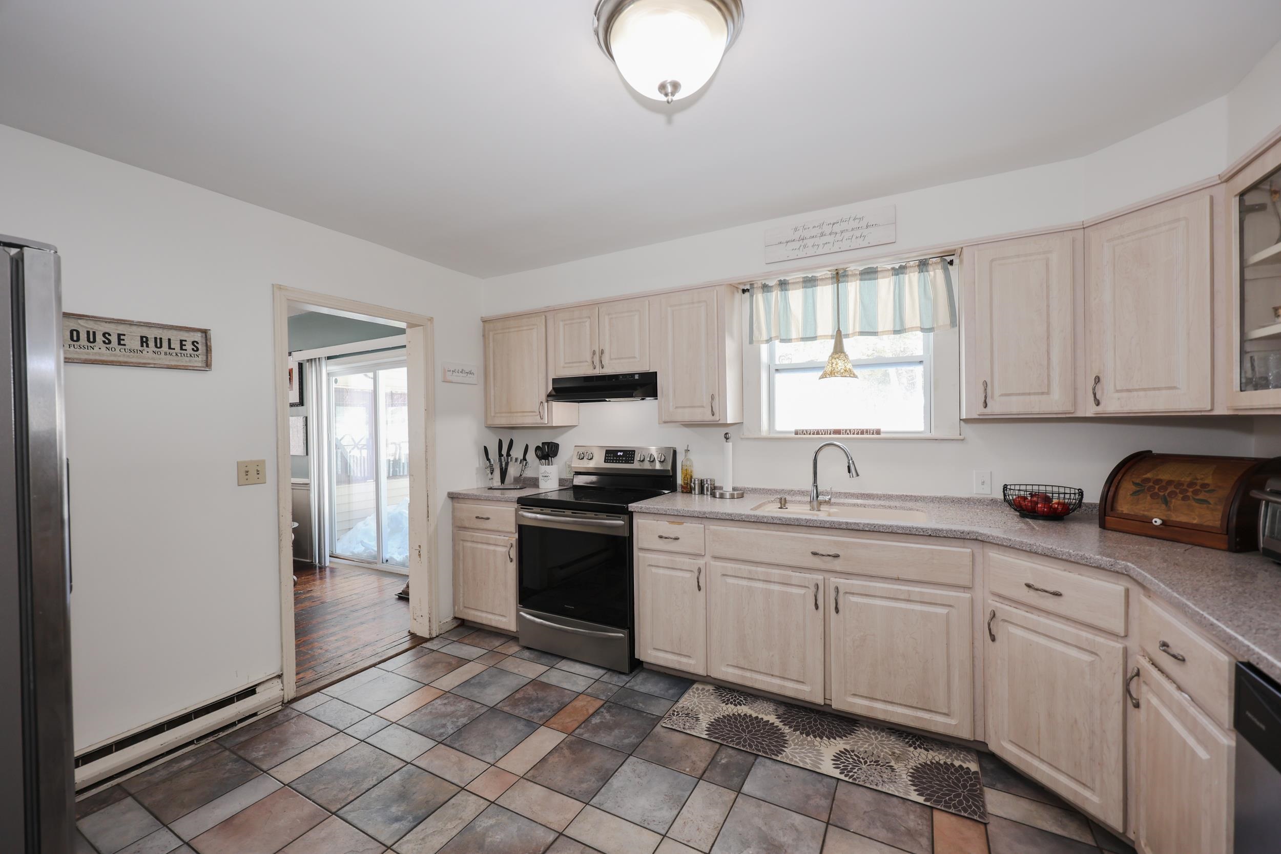 22 Abijah Bridge Road Weare, NH 03281 - Photo 12 of 46