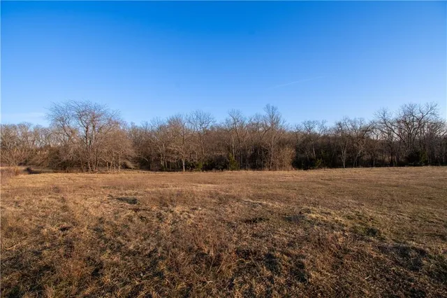 $750,000 | 45312 Highway K Highway, Richmond, MO 64085