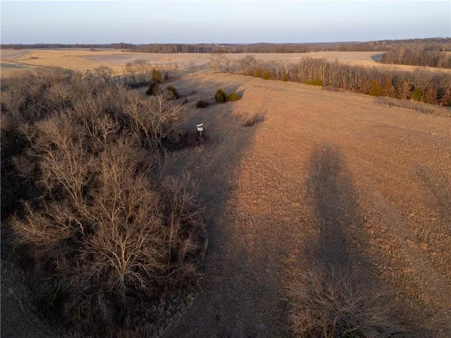 $750,000 | 45312 Highway K Highway, Richmond, MO 64085