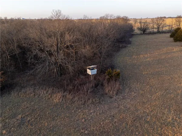 $750,000 | 45312 Highway K Highway, Richmond, MO 64085