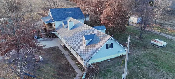 $750,000 | 45312 Highway K Highway, Richmond, MO 64085