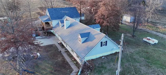$750,000 | 45312 Highway K Highway, Richmond, MO 64085
