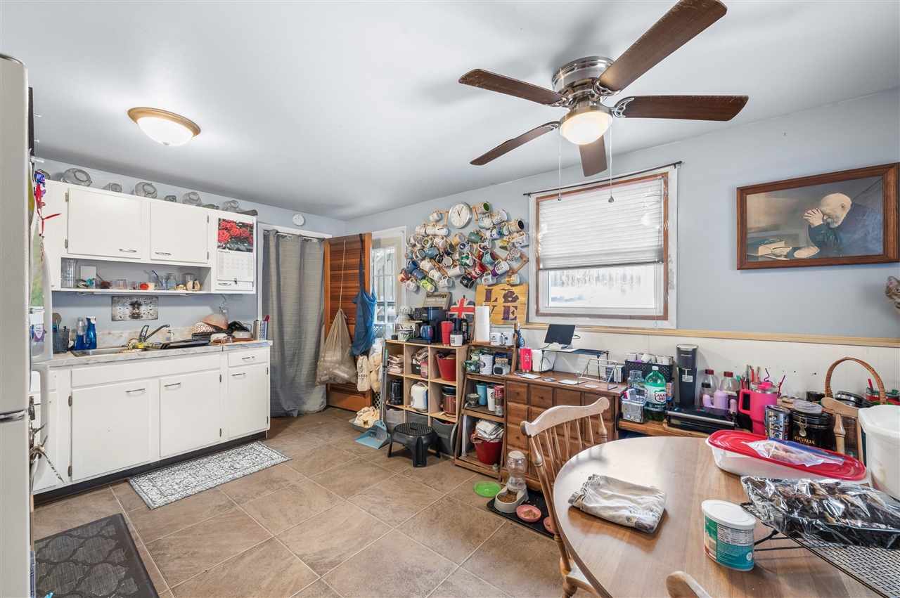 125 South Cayuga Street Buchanan, MI 49107 - Photo 7 of 12