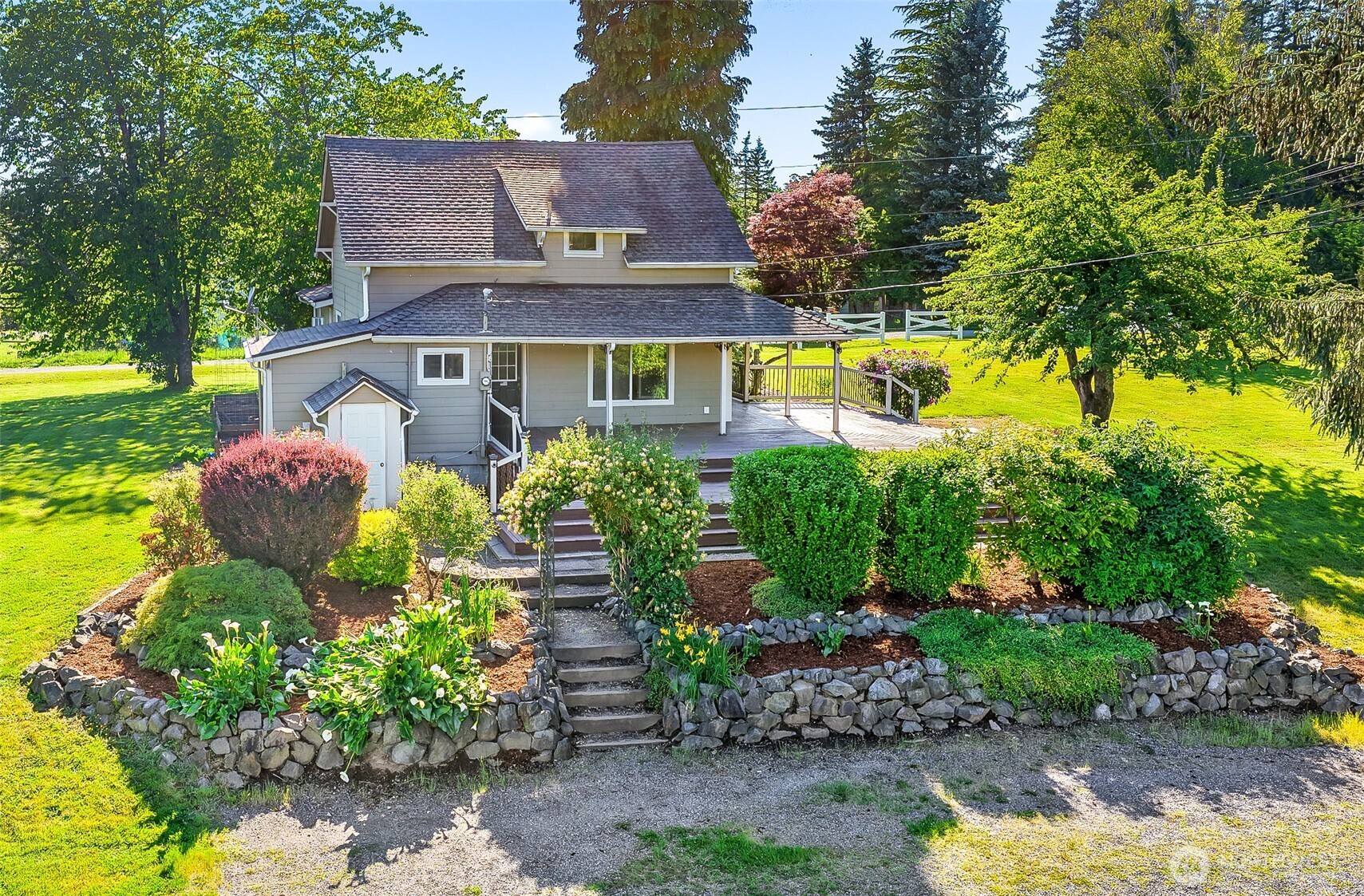 17704 South Spada Road Snohomish, WA 98290 - Photo 1 of 39 Gallery Image 1