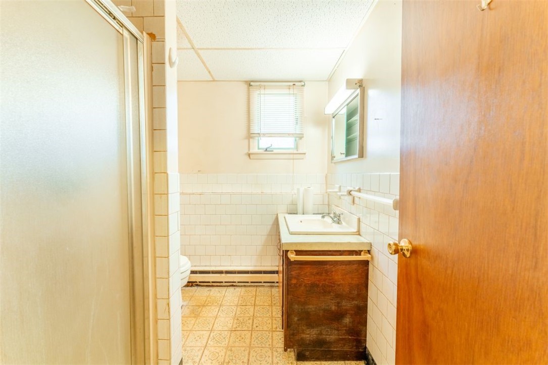 68 Old Rockville Road Hopkinton, RI 02833 - Photo 33 of 37