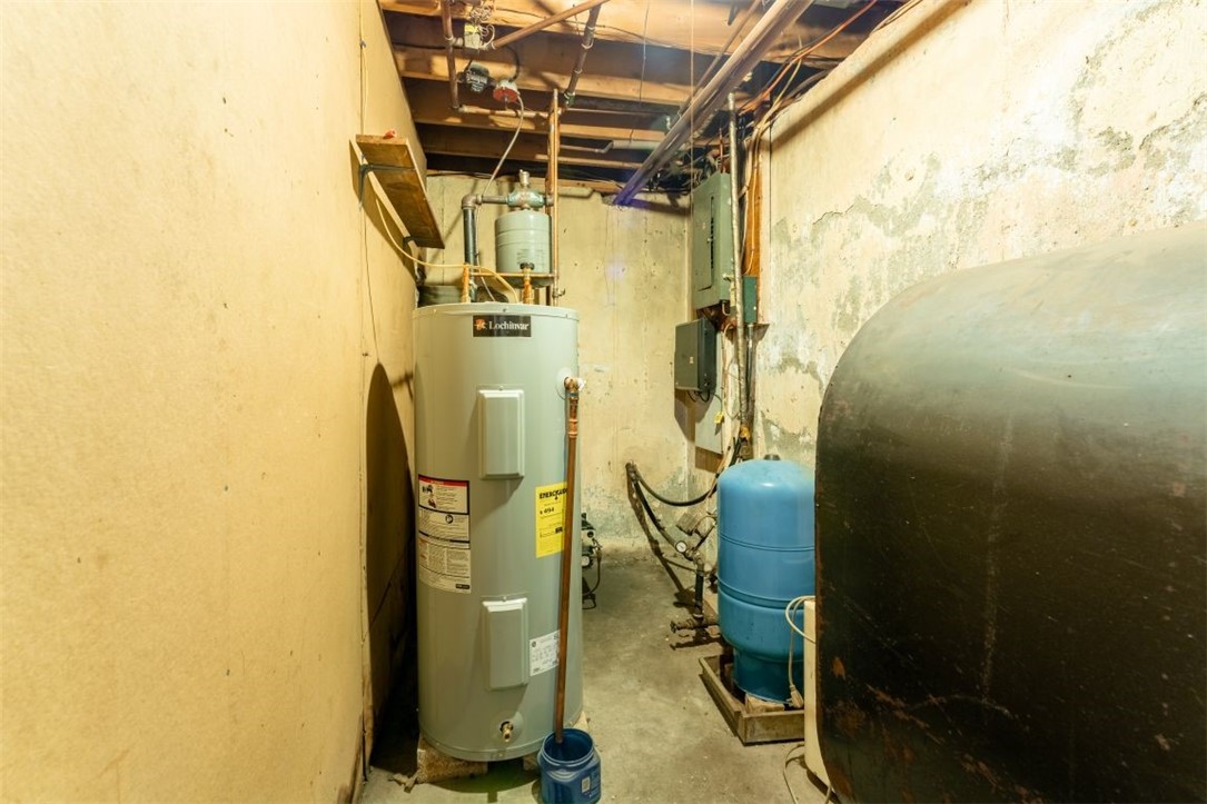 68 Old Rockville Road Hopkinton, RI 02833 - Photo 36 of 37