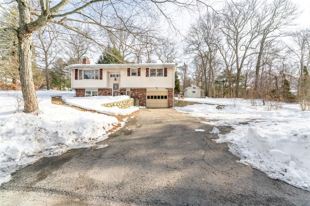 68 Old Rockville Road Hopkinton, RI 02833 - Photo 5 of 37