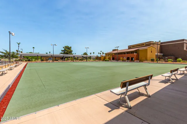 a view of an outdoor space