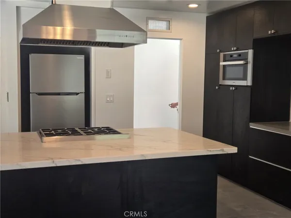 $3,000 | 1214 Mulberry Lane, Corona, CA 92879