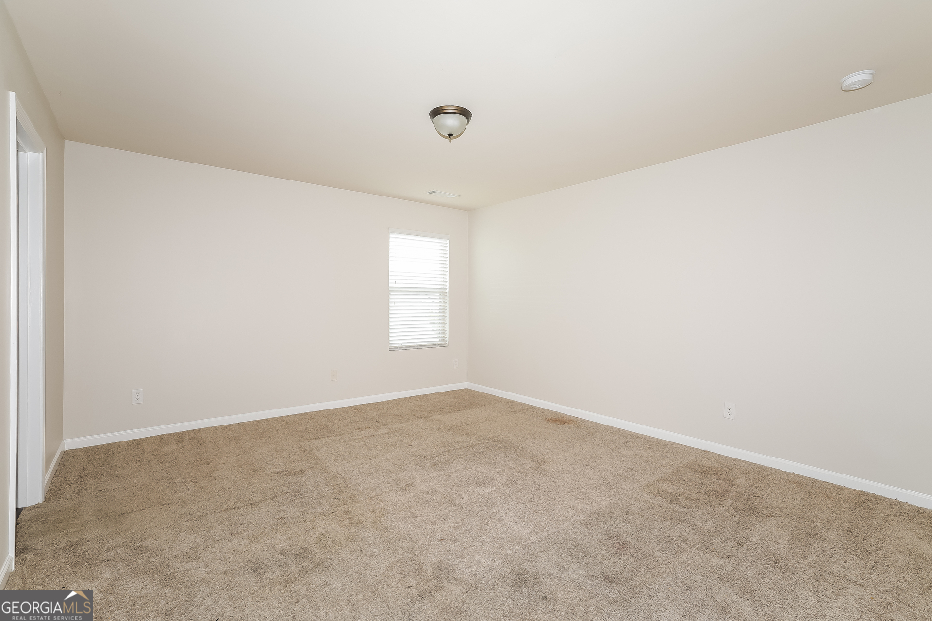 694 Independence Avenue Pendergrass, GA 30567 - Photo 6 of 17