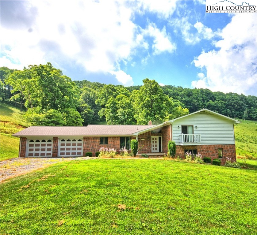 2127 Frank Dillard Road Jefferson, NC 28640 - Photo 1 of 14 Gallery Image 1