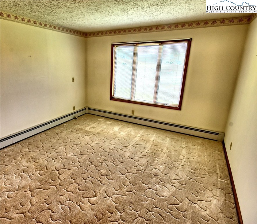 2127 Frank Dillard Road Jefferson, NC 28640 - Photo 11 of 14 Gallery Image 11