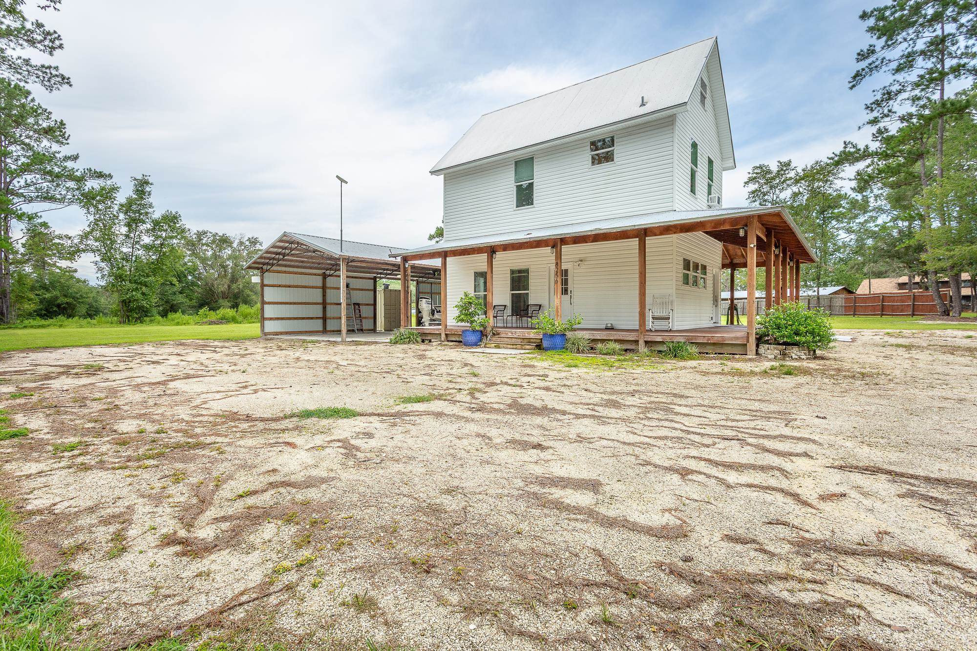 8256 Smith Creek Road Sopchoppy, FL 32358 - Photo 6 of 31