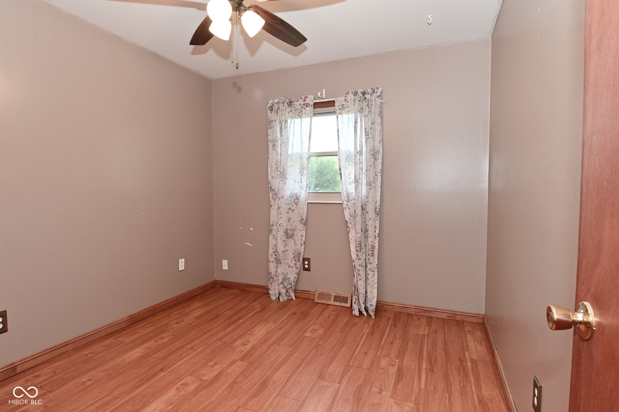 112 Coronado Road Indianapolis, IN 46234 - Photo 21 of 39