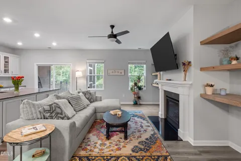 $424,900 | 594 Historic Drive, Hillsborough, NC 27278