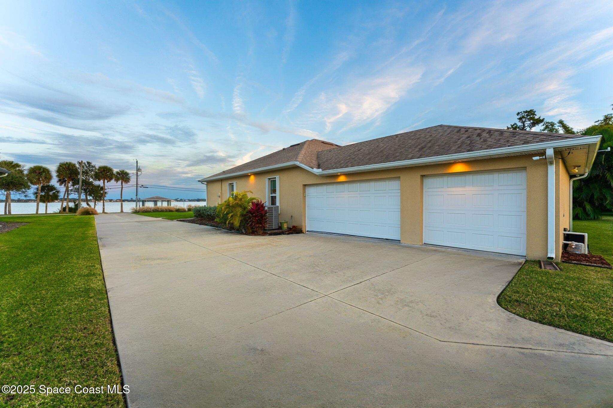 1953 Rockledge Drive Rockledge, FL 32955 - Photo 5 of 83 3 Car Garage