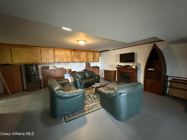 $975,000 | 1600 Patches Lane, St. Maries, ID 83861