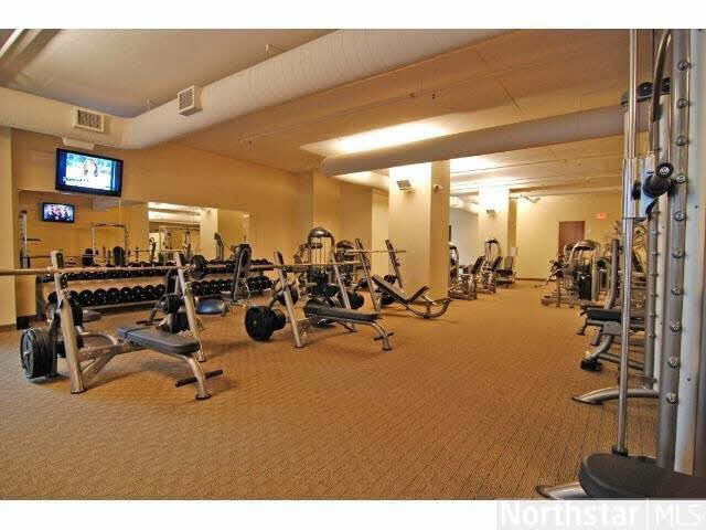 201 South 11th Street, Unit 2500 Minneapolis, MN 55403 - Photo 12 of 18