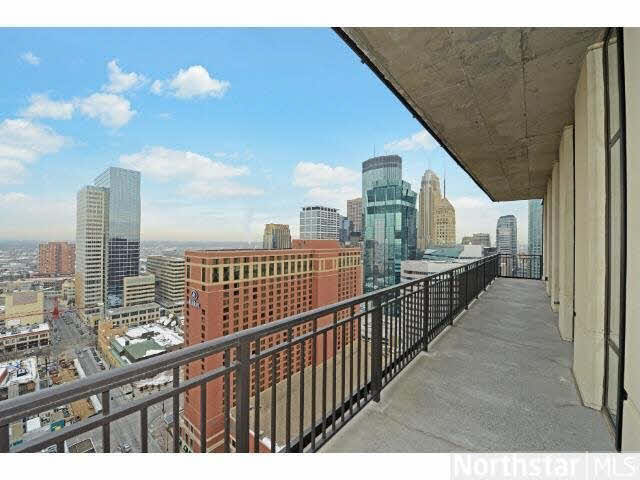 201 South 11th Street, Unit 2500 Minneapolis, MN 55403 - Photo 5 of 18