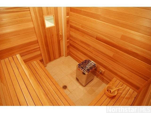 201 South 11th Street, Unit 2500 Minneapolis, MN 55403 - Photo 9 of 18