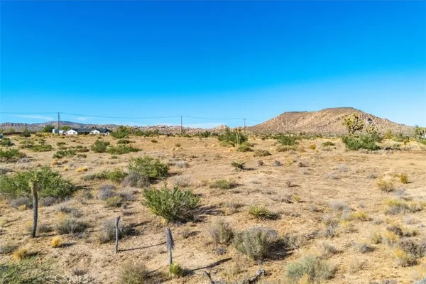 a view of a sky