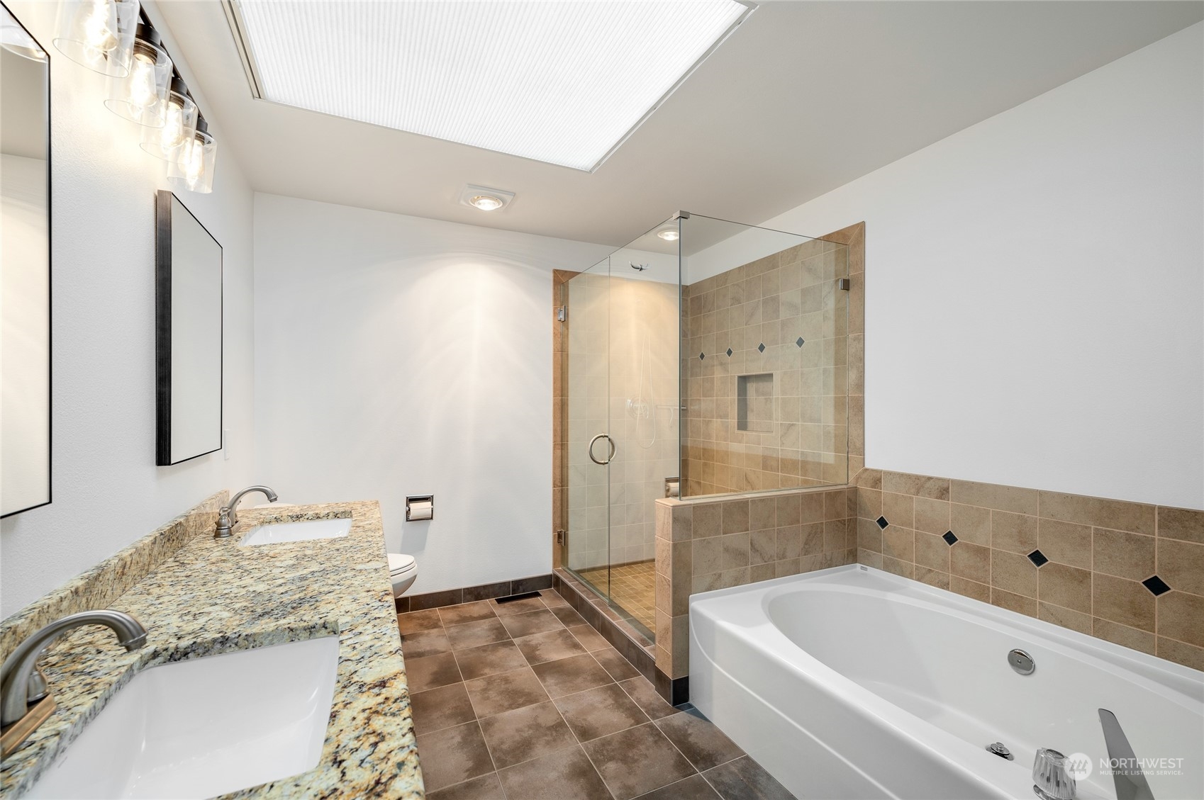 14128 Southeast 182nd Street Renton, WA 98058 - Photo 18 of 34 Gallery Image 18