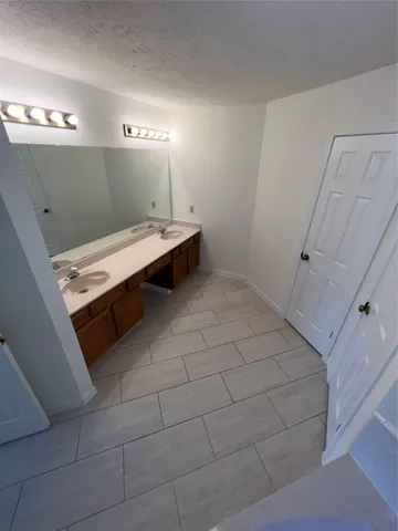 $1,975 | 21810 North Tangle Creek Lane, Spring, TX 77388