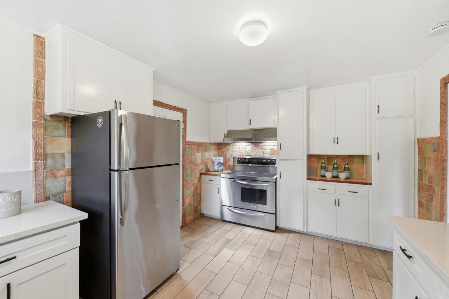 1665 Middlefield Road Palo Alto, CA 94301 - Photo 12 of 30