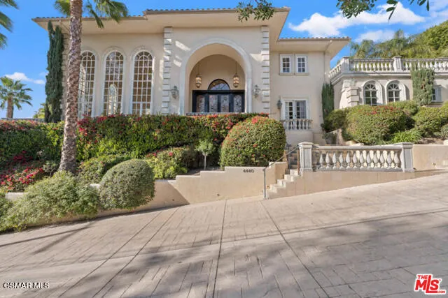 $19,000 | 4440 Hayvenhurst Avenue, Encino, CA 91436