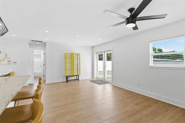 $3,400 | 3916 West Iowa Avenue, Tampa, FL 33616