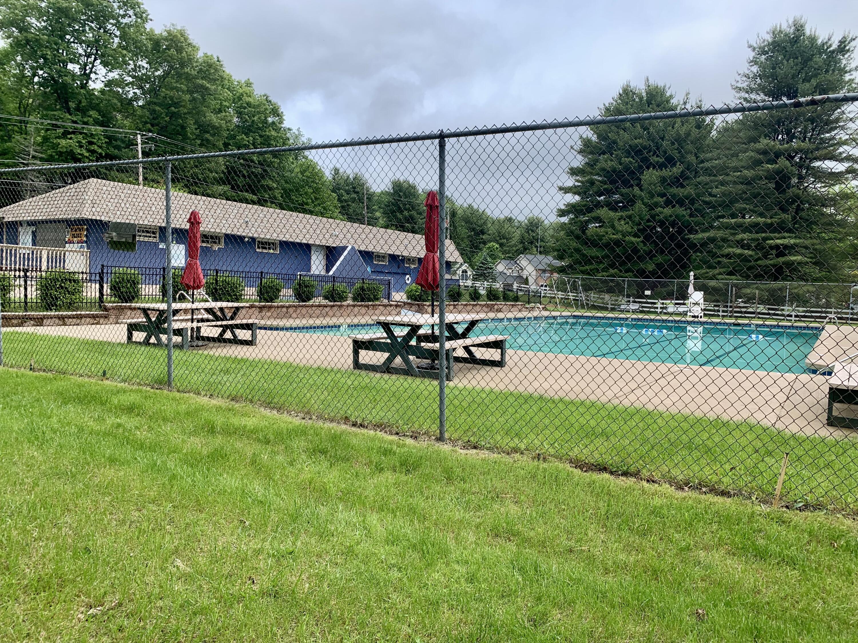 88 Beaver Lane East Stroudsburg, PA 18302 - Photo 5 of 11 a garden view with a seating space