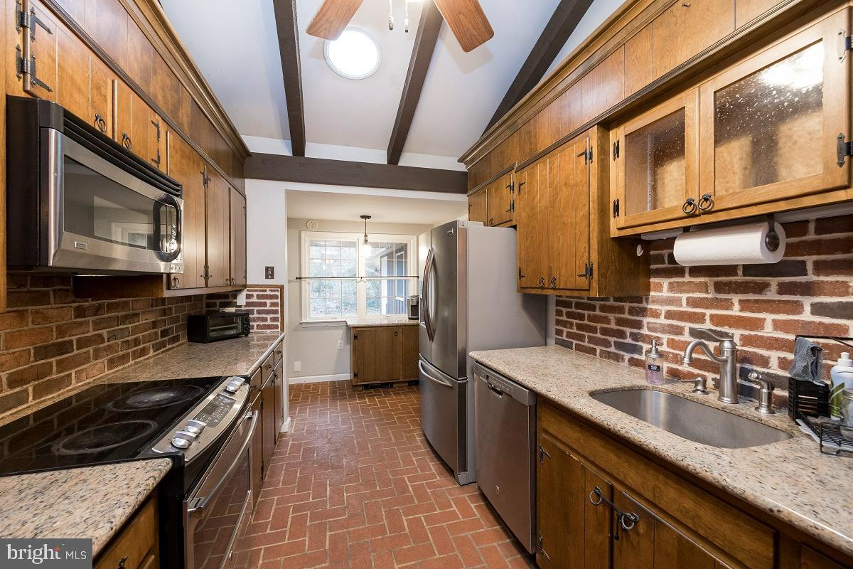 622 Kulp Road Perkiomenville, PA 18074 - Photo 3 of 46 Kitchen