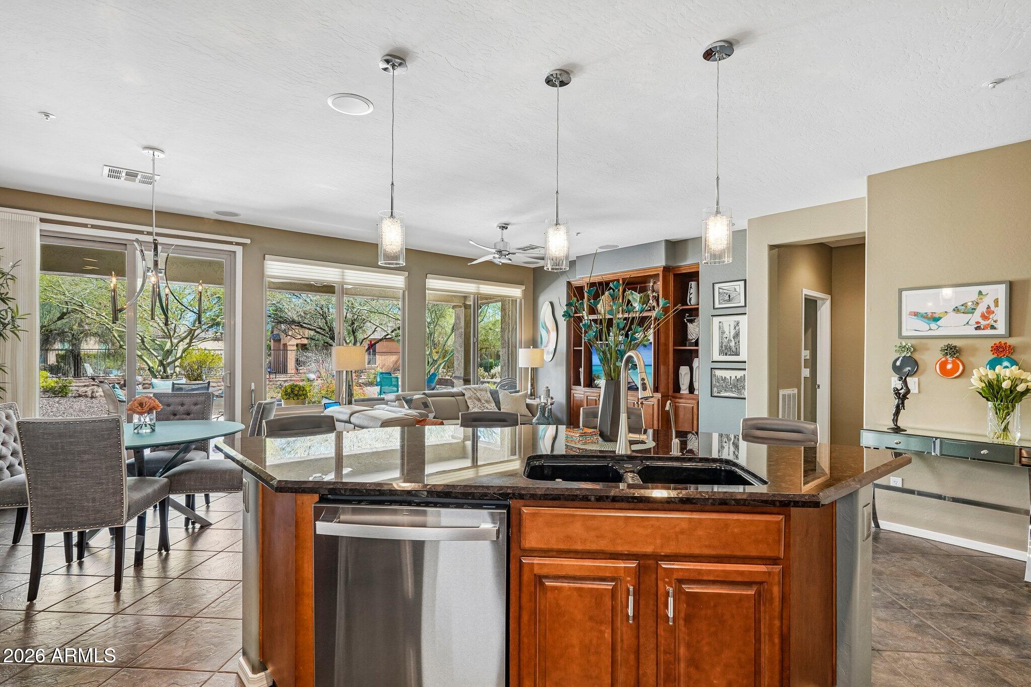 13068 West Plum Road Peoria, AZ 85383 - Photo 11 of 28 Kitchen/Great Room