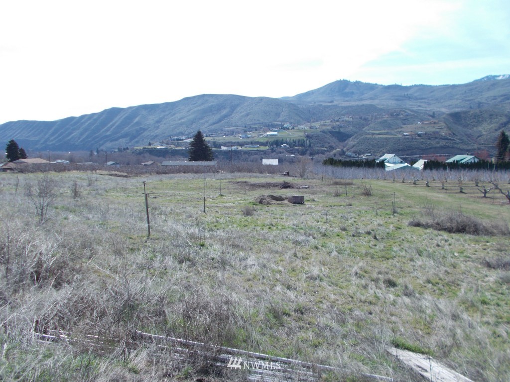 -nna Lower Monitor Road Wenatchee, WA 98801 - Photo 3 of 5 Gallery Image 3