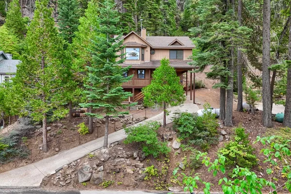 $1,191,000 | 7430 Henness Ridge Road, Yosemite National Park, CA 95389