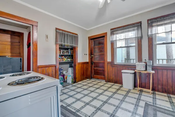 $799,000 | 10 Deane Street, Portland, ME 04102