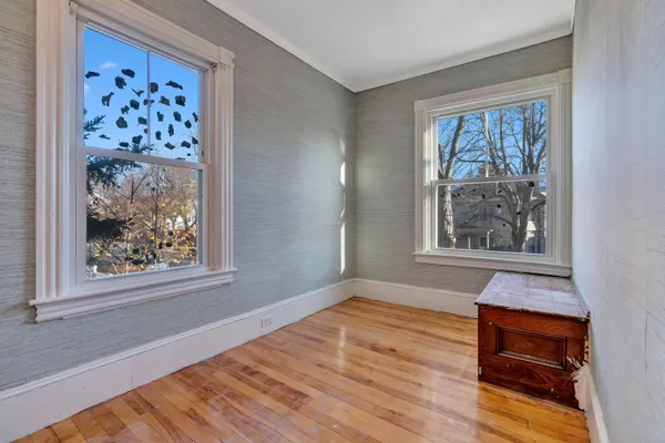 $799,000 | 10 Deane Street, Portland, ME 04102