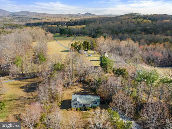 $470,000 | 5585 Sperryville Pike, Boston, VA 22713