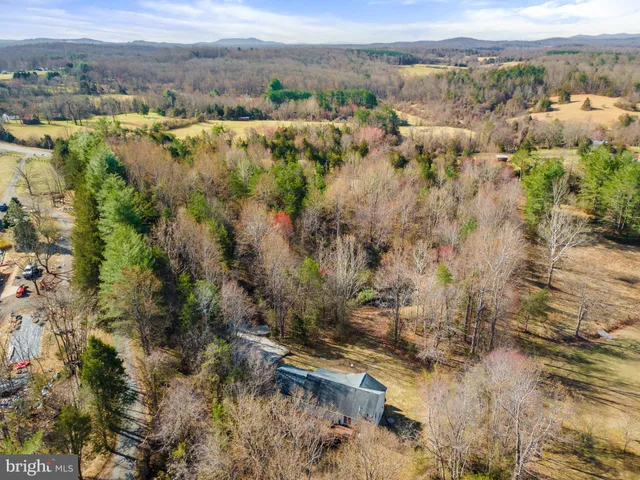 $510,000 | 5585 Sperryville Pike, Boston, VA 22713