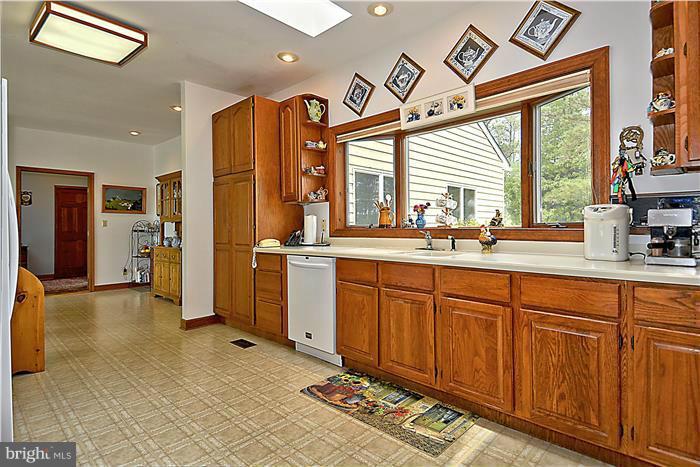 5005 Cherry Point Road Woolford, MD 21677 - Photo 12 of 30 Kitchen