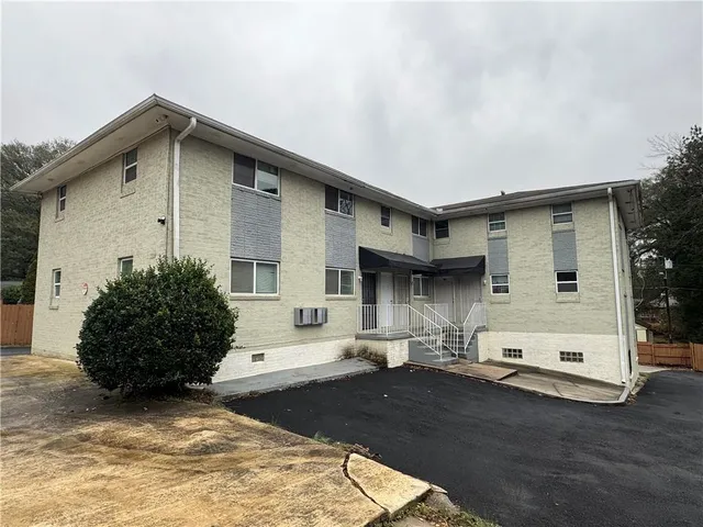 $1,750 | 2430 Perry Boulevard Northwest, Atlanta, GA 30318