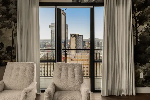 $2,100,000 | 930 Commerce Street, Unit 34, Nashville, TN 37203