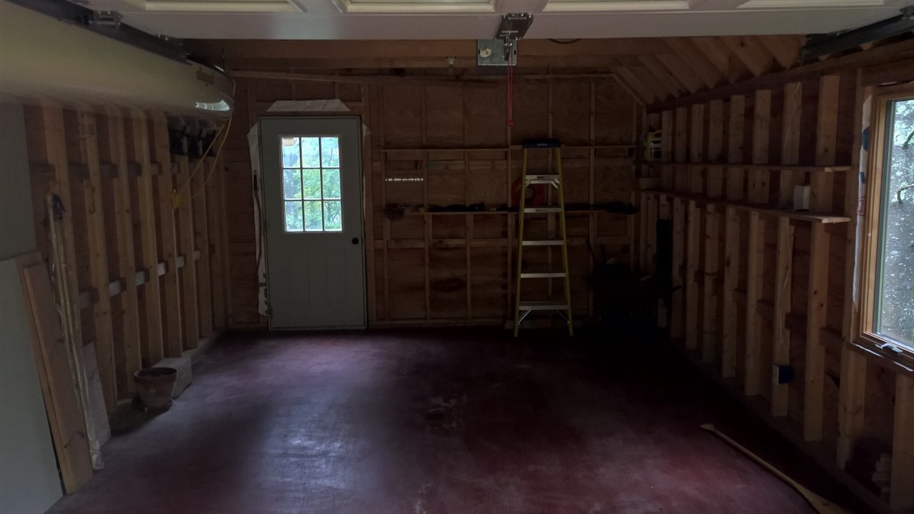 256 1 Way Road Stockbridge, VT 05772 - Photo 8 of 24